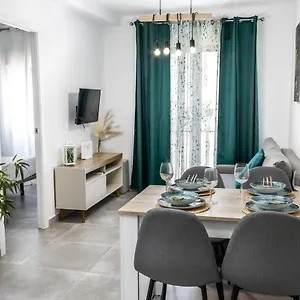 Apartment Lineros